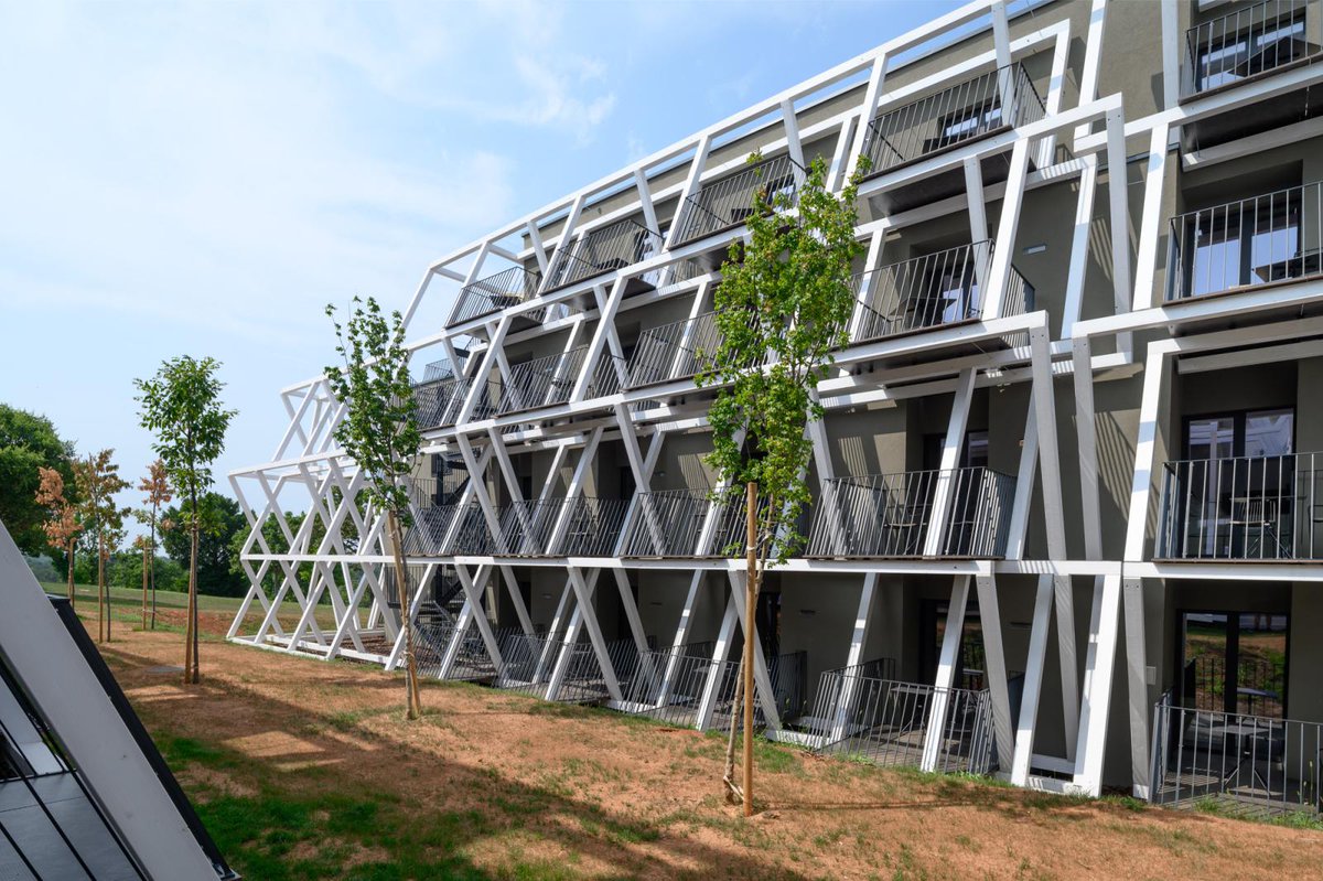 Hotel Maestoso by ENOTA
#architecture #hotel #project <a href="/enotaarchitects/">ENOTA</a> buff.ly/3pZVBD9