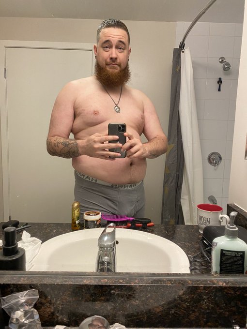 Wake and bake Daddy here 😏😈  Now give me belly rubs 😏  #belly #chub #chubby #gaymen #fetish #kink #underwear<a href="/tag/briefs"class="tags"><span>#briefs</span></a><a href="/tag/fetish"class="tags"><span>#fetish</span></a><a href="/tag/underwear"class="tags"><span>#underwear</span></a><a href="/tag/daddy"class="tags"><span>#daddy</span></a><a href="/tag/belly"class="tags"><span>#belly</span></a><a href="/tag/chubby"class="tags"><span>#chubby</span></a>