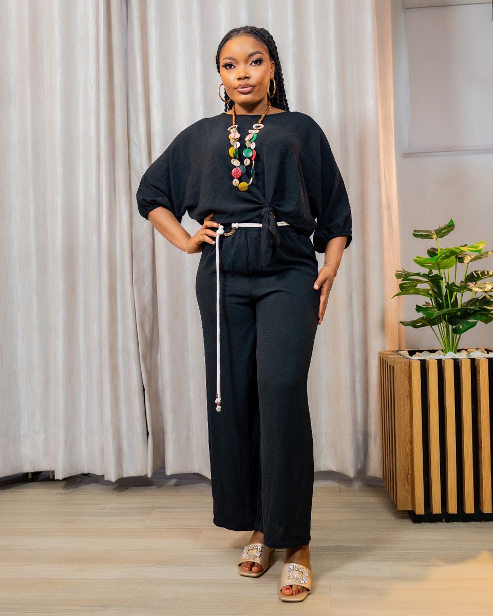 BeSazBoutique's tweet photo. Embrace Style with the Tazia Co-ord Set

Available in sizes 8 -14 for just N30,000

Send us a DM to Shop

OR

Visit https://t.co/sQ4VUfMGtb using the Link in Bio

We Deliver Nationwide🇳🇬 https://t.co/IhnWs4J4St