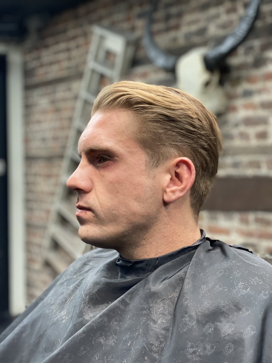 choppersSE1's tweet image. #slickback #haircutformen #hairstyle