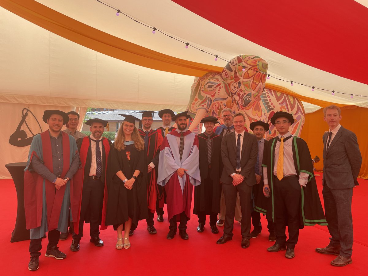 SurreyMES's tweet image. One of the favourite days of the academic year, getting to celebrate our graduands amazing achievements. Congratulations to all our MES students who graduated, stay in touch. #graduation #ForeverSurrey @UniOfSurrey