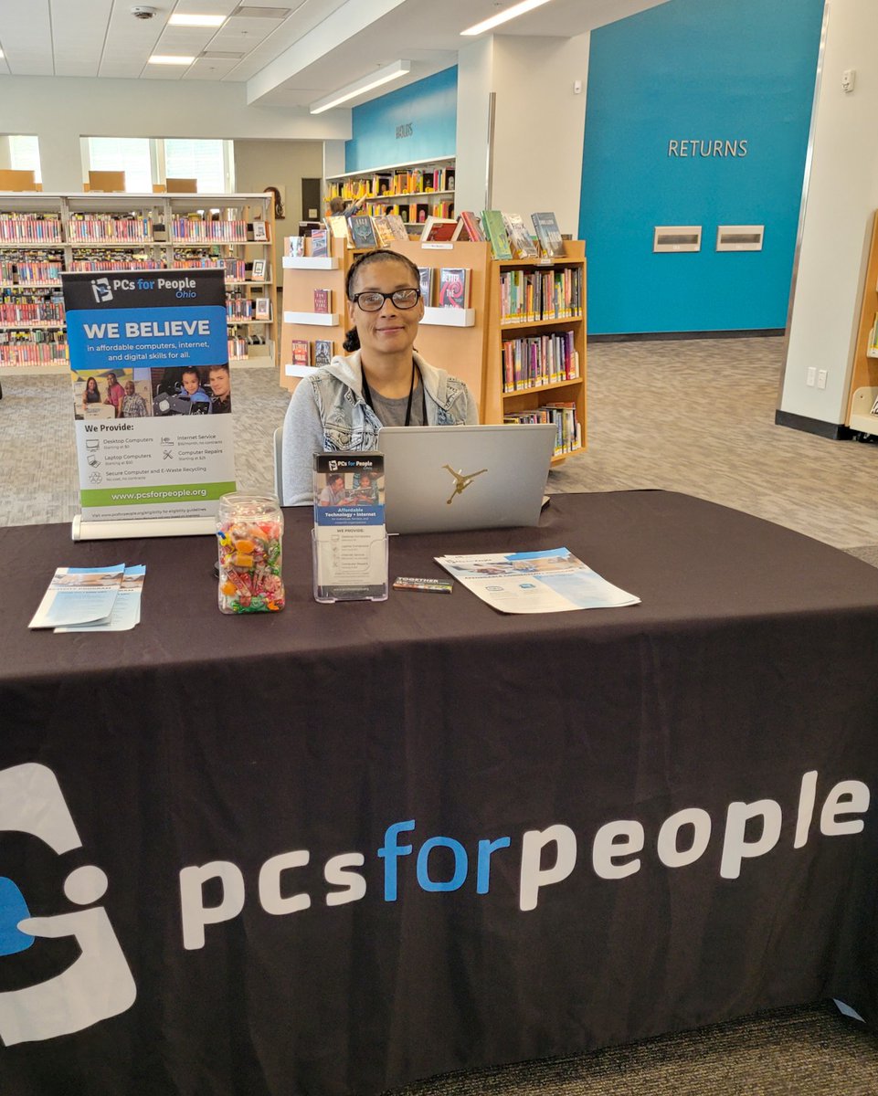 ShakerLibrary's tweet image. Risha from PCs for People is here from 2 - 5 p.m. today! 💻📶 

Stop by her table to learn how to get affordable computers, internet service, and repairs for your technology. Find out if you&apos;re eligible here: loom.ly/7sGrc7I

We&apos;re here for you, Shaker. 🫶