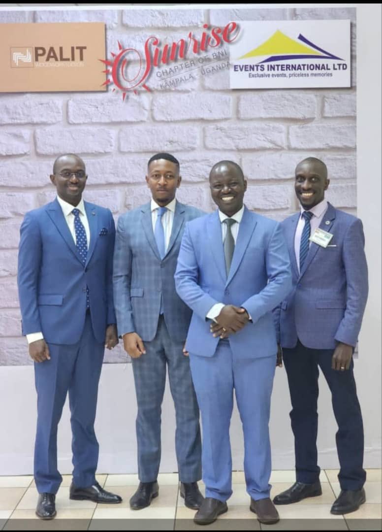 Meet our TivaWater MD Daniel Ololia (second right), together with business collegues gracing a BNI business meeting, all looking #refreshed by #TivaWater! 

The look is 100%-0 👌🏼