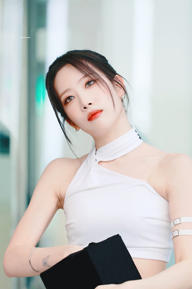 kimlip210's tweet photo. 230719 #김립 #KimLip #ARTMS #ODDEYECIRCLE https://t.co/o5b4dSZG5y