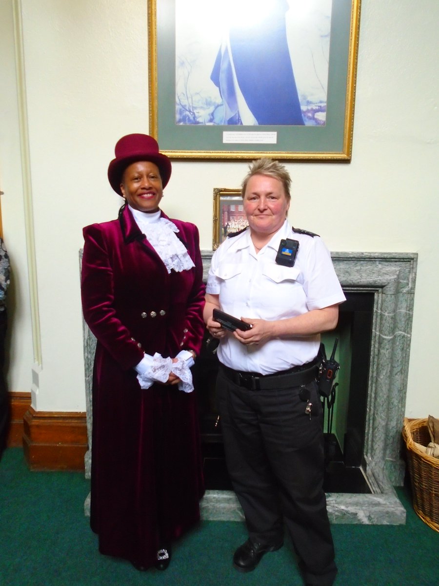 It was a pleasure to welcome the @DerbyshireHS to Foston Hall Prison to present long service awards to some staff members. We are delighted that the High Sheriff has chosen Foston Hall as one of her interests for her year in office and look forward to further visits!