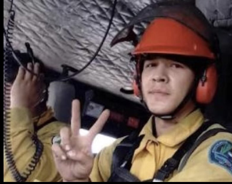 defendukraini's tweet photo. RIP ADAM YEADON, 25
๐จ๐ฆ๐
Canada's 2nd forest fire fighter
Killed
He now has a name
He loved
Partner Keanna
Their young daughter
Choppers
Chainsaws
Throwing hose in the bush
Taming the fire beasts
Life
We salute all firefighters
North Vancouver to Fort Liard to Ukraine
Kyiv https://t.co/xHBNdAC3jf