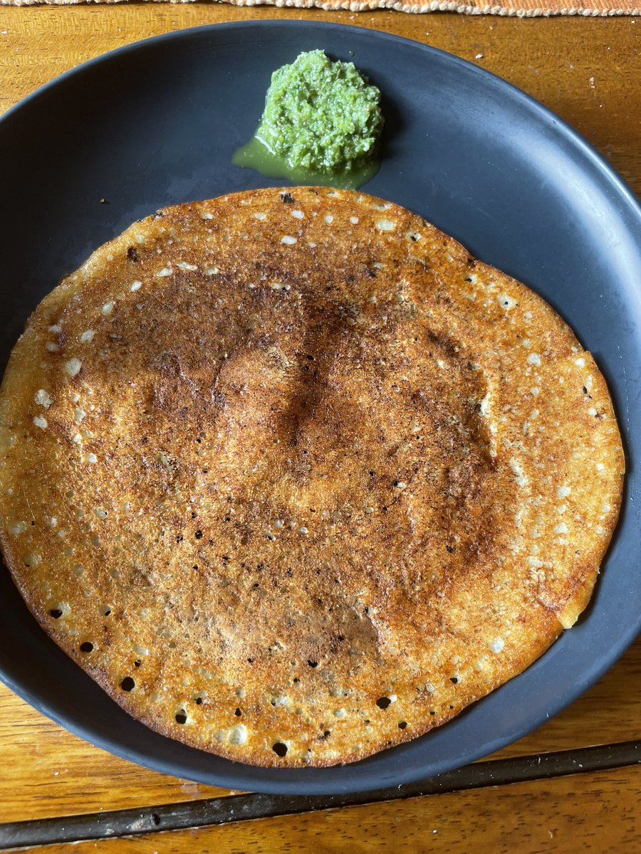 #Breakfaststories Adai Dosa (High protein content with 5 lentils )  with coriander coconut chutney . Healthy feeling ☺️