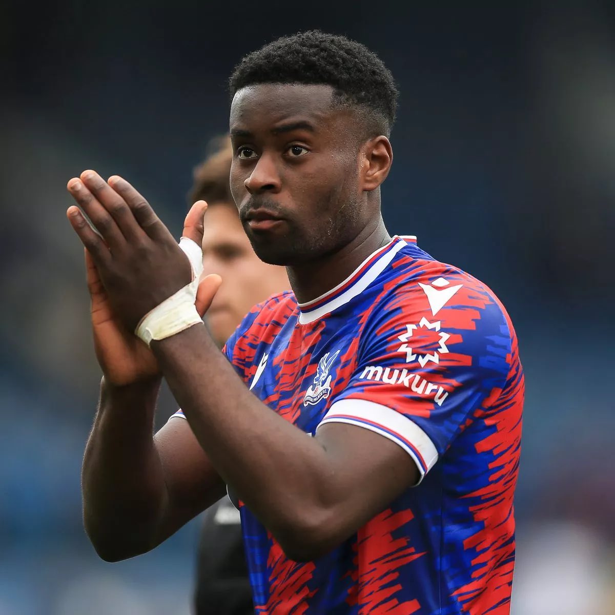 CFCPys's tweet image. 🚨 BREAKING : Chelsea are weighing up a move to sign former defender and academy product Marc Guehi. (@JacobSteinberg)