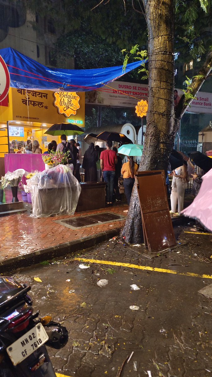 Roads of Mumbai tweet media