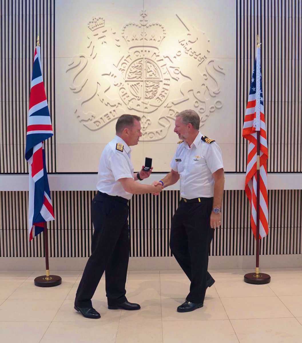 “The 🇬🇧🇺🇸 is the strongest defence relationship of any two counties in the world. It doesn’t happen by accident - thank you for all you do.”

Second Sea Lord @MartinJConnell commended @RoyalNavy personnel for dedication over and above, as he awarded them Global Operations medals.