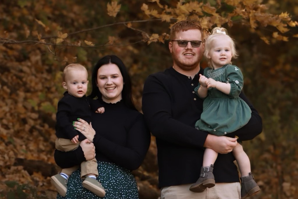 Hilscher_Clarke's tweet image. Congratulations on your accomplishment, Austin!
IBEW Local Union 1105 Newark JATC International Brotherhood of Electrical Workers #Congratulations #ApprenticeGraduation #HilscherClarke