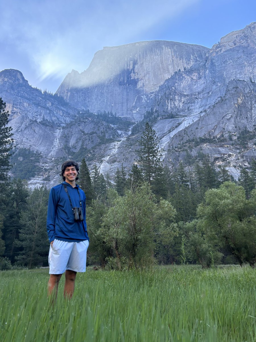 JulioCampis's tweet photo. Hola Half Dome 👋 https://t.co/XGNlJax4Ng