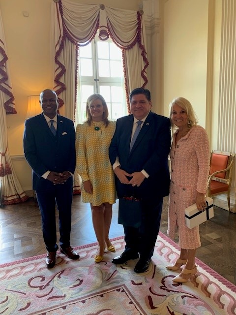 CSUK enjoyed visiting with IL Governor Pritzker and First Lady M.K. and the entire IL business delegation. Our UK country briefing and evening reception provided a wonderful opportunity for us to share knowledge and to enable in-person IL/UK trade discussion and networking. 🇺🇸🇬🇧