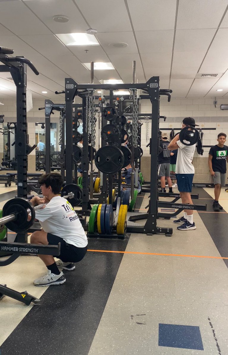 Football doing some competitions this AM! Freshman football learning the ways in the weightroom! <a href="/FHSFAN/">COACH KILEY & FHS FOOTBALL</a>