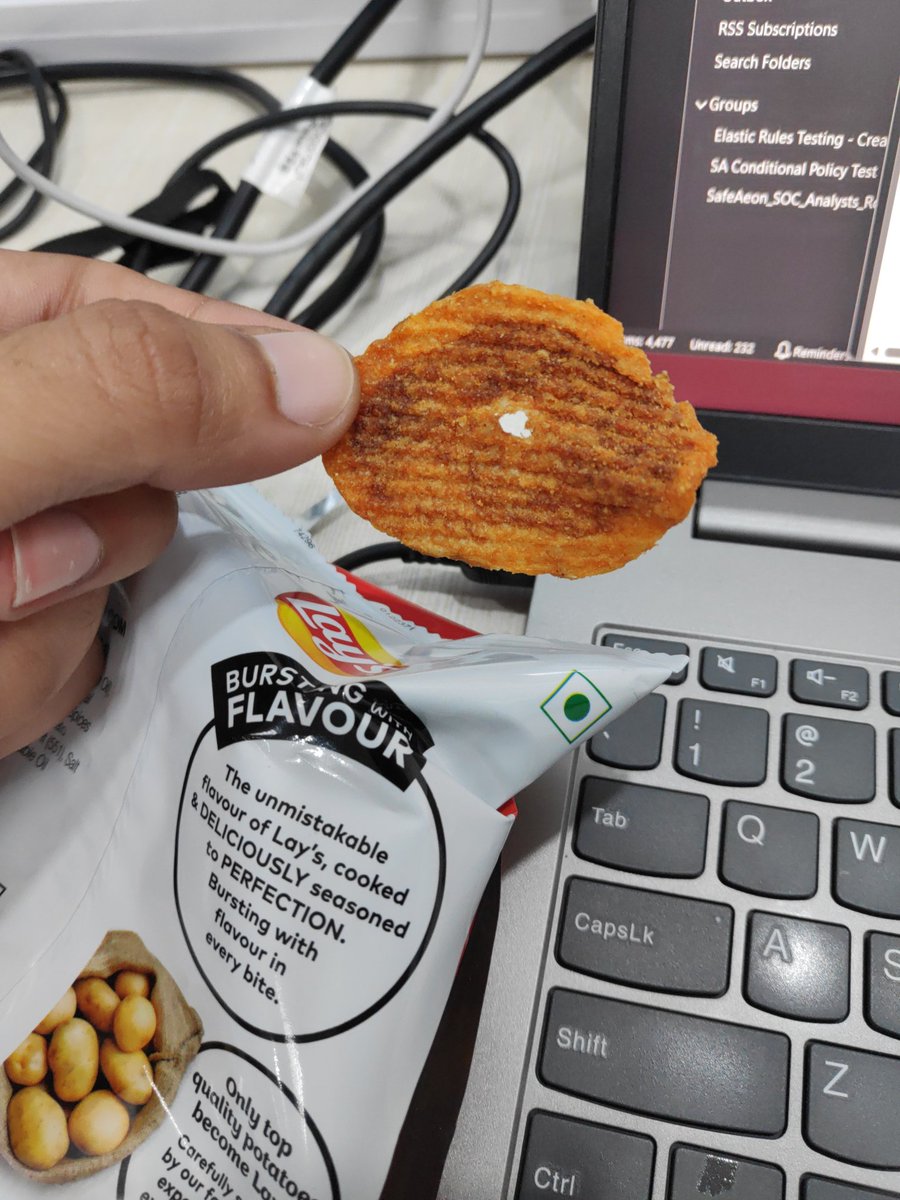 54Dhindsa's tweet image. Recently, I've had a recurring problem with Lays chips, especially the tomato and plain salt flavors. They seem to be over-fried and taste bitter. I expected better quality from Lays, but unfortunately, this issue persists in almost every pack I buy. @Lays_India #QualityIssue