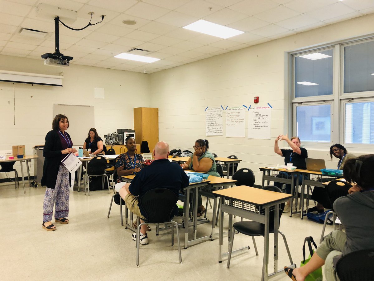 kimFox51520315's tweet photo. Learning about Number Sense Routines at MCTM. @LeaMcAllister @Trishdunn74 #MCTMConference #mimathessentials https://t.co/FFE42COc0P