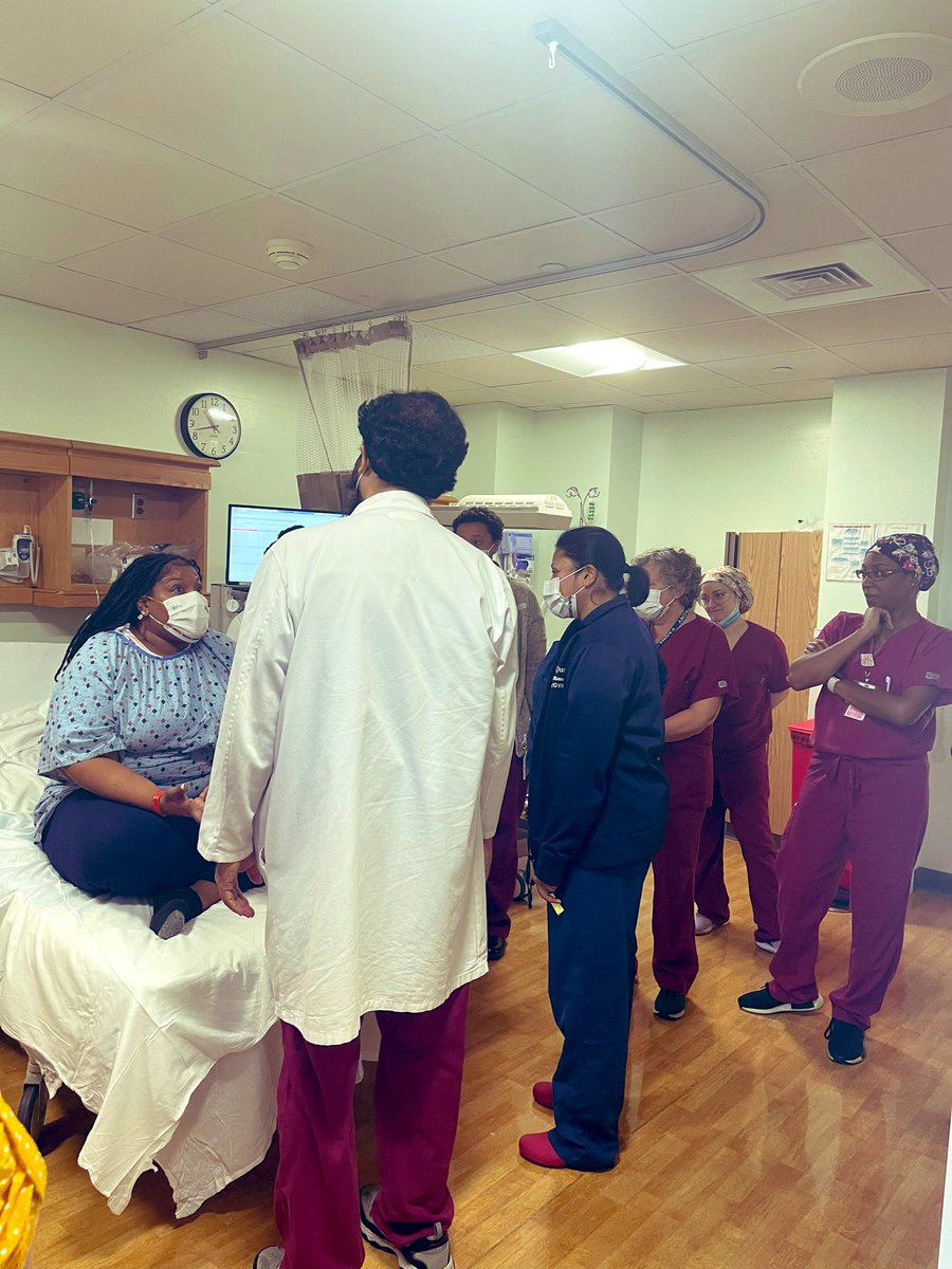 FULL house Hypertensive in-situ w/ Jacobi Obstetrical team <a href="/anjiewithaj/">Anjoinette Minors, MD, FACOG, CHSE</a> <a href="/JacobiSimCrew/">JacobiSimCrew</a> <a href="/NYCMelaniePA/">Melanie Roshto</a> …a great interactive session to review how to manage the PreEclamptic triage patient &amp; activation of OB stat. Early recognition + response reduces adverse outcomes
#healthsimNYC