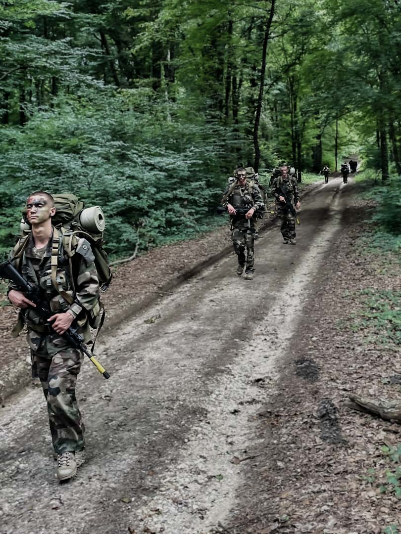 1er_ri's tweet image. #1RI - Les nouveaux Picards se préparent 🪖
Les EVI du lieutenant Gabriel poursuivent leur Formation Générale Initiale au CFIM de Verdun.
#NosJeunesOps