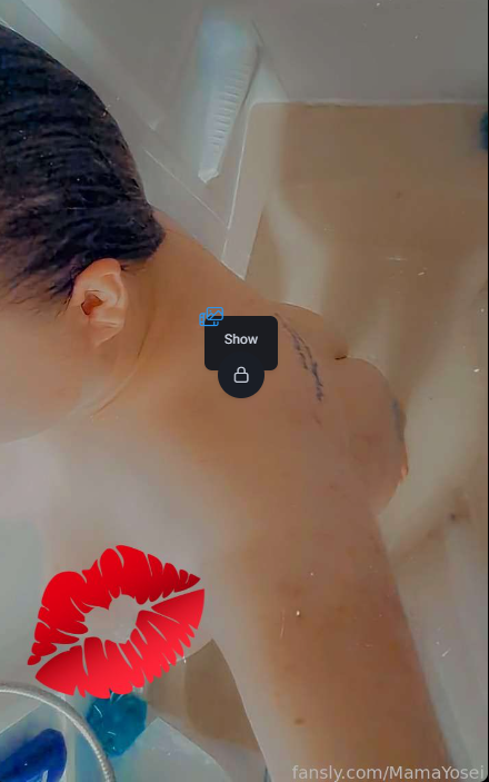 Amefloof's tweet photo. Ayo what's this? New #photoset on #fansly? It's up for y'all ;) #funsly #lewdtuber #MommyYosei #showerset
Link in bio https://t.co/wLRFRejEC4