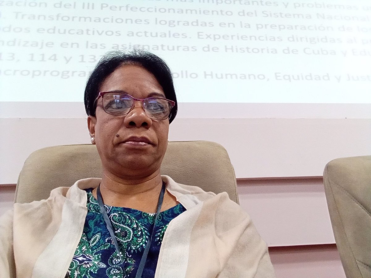 InesMChapman's tweet photo. En Comisión de educación,cultura,ciencia, tecnología y medioambiente de la @AsambleaCuba se presenta la actualización del III perfeccionamiento del sistema nacional de educación en #Cuba. Los diputados y diputadas realizan profundas intervenciones sobre las experiencias y retos🇨🇺 https://t.co/n1pKzVQJ7U