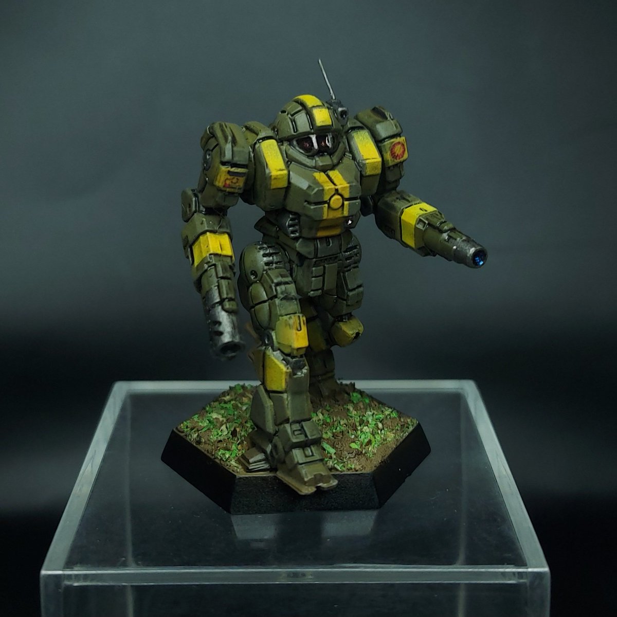 Tested out Crucis Lancers 3rd RCT colors today with the Locust and ...
