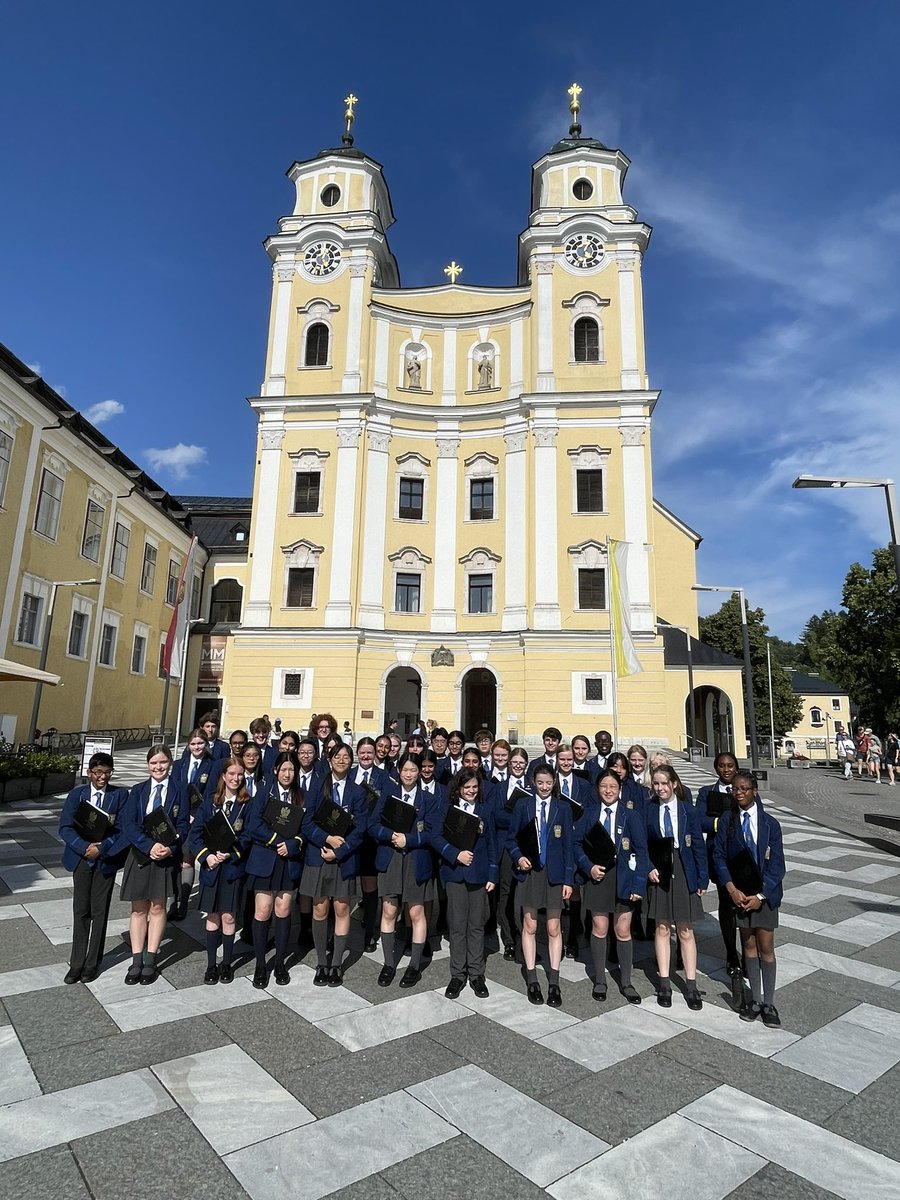 A brilliant concert to start the tour in this wonderful Basilica. Choir were on great form and the audience, judging by the number that came up to speak to us afterward, loved it! Bravo <a href="/LiverpoolBCS/">The Blue Coat School</a> choirs! You did us proud! Interior pics to follow.