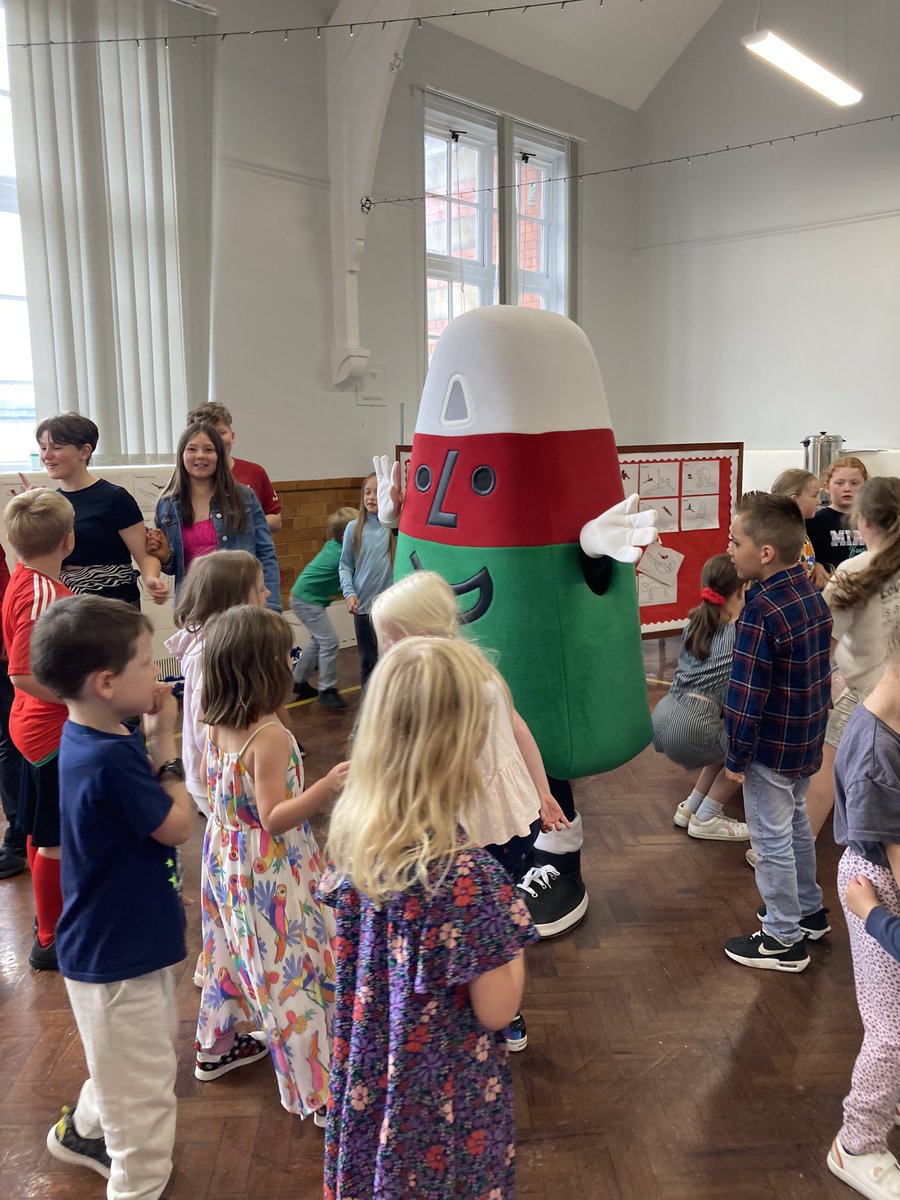 Urdd Fflint a Wrecsam tweet media