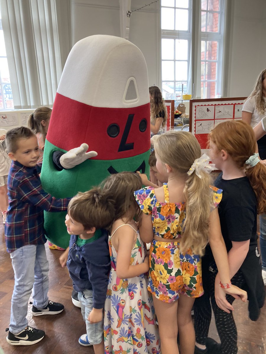 Urdd Fflint a Wrecsam tweet media