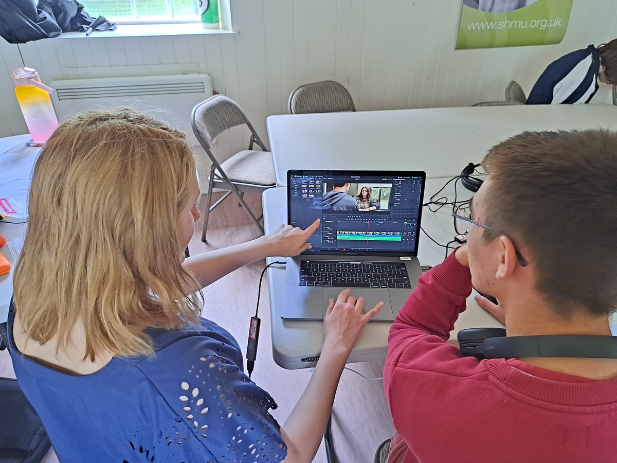 shmuORG's tweet photo. Day 3 of our Summer Film School and the two films are really coming together! The young people are having a great time creating and editing their films @CashBackScot @screenscots @UKScreenSkills @CreativeScots @FilmAccess_Scot @AberdeenCC @Aberdeenshire #SeanConneryFoundation https://t.co/47qPogdWlz