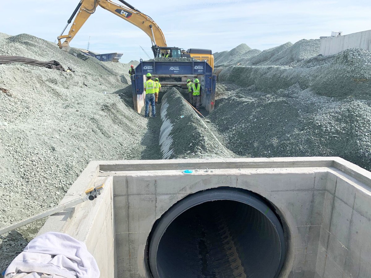 ADS__Inc's tweet photo. Hugh K. Leatherman Sr. Terminal dealt with 12" anticipated settlement over 25 years. The solution? Polypropylene pipe! HP Storm's strength, flexibility, double-gasketed joints triumphed. 28,000+ ft installed for durable, efficient drainage.
#Infrastructure #HPStorm https://t.co/n1oEp32woh