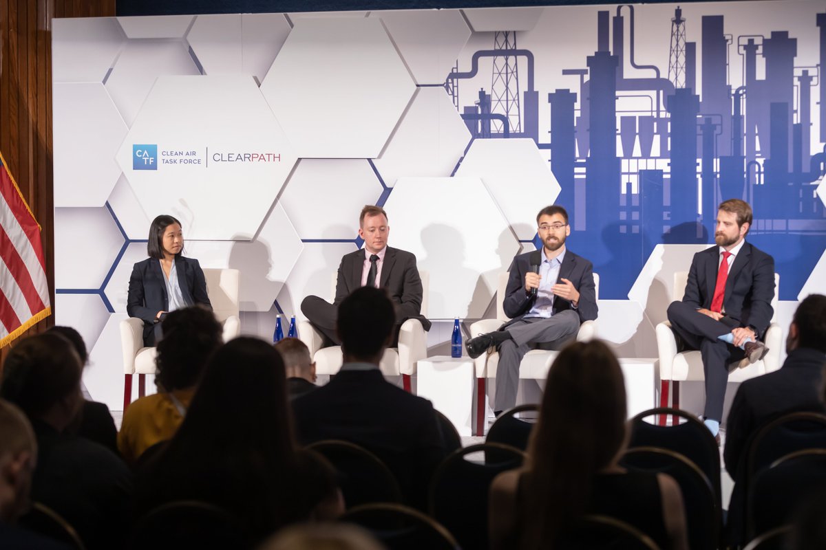 ClearPathAction's tweet image. The final panel of the day: @Breakthrough’s @AURegitsky led a talk about different methods companies can use to decarbonize heat sources within the industrial sector. A special thank you to our other panelists – @ViaSeparations, @antoraenergy, and @xenergynuclear. #ProcessHeat 🔥