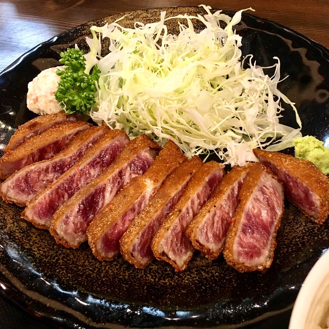 Delicious food should be shared with friends