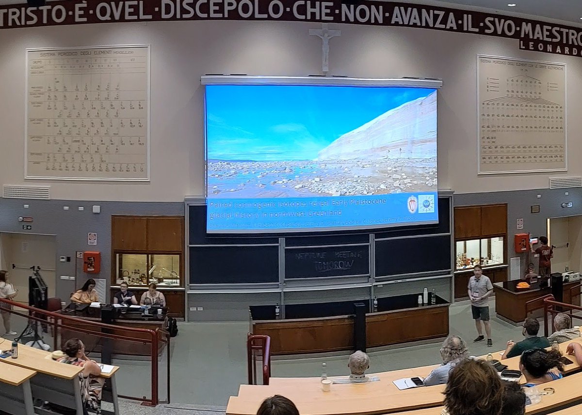Going out on a high note - a great last session for me at #INQUARoma2023!  Reconstructing quaternary ice sheets. So many #cosmogenicnuclides 😍 

(Photo: Shaun Marcott from <a href="/uwgeoscience/">UW-Madison Geoscience</a> presenting some exciting data!)
