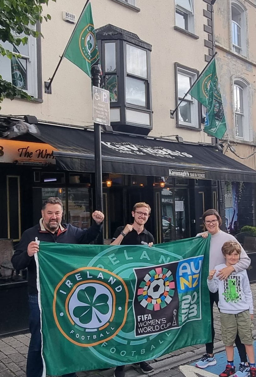 niamho kavanagh (@redflyo) on Twitter photo 