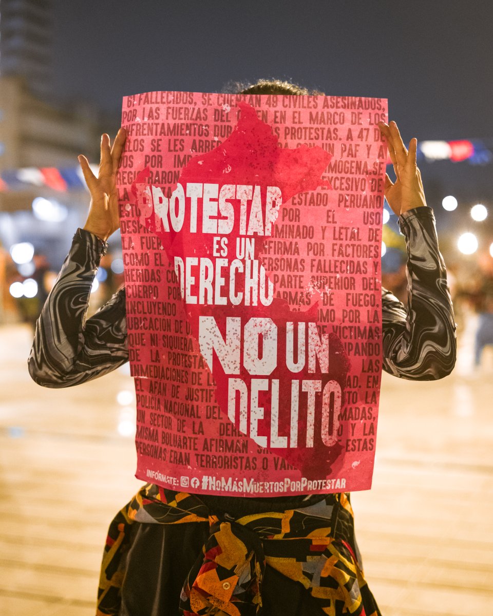 RDefensores's tweet photo. El Perú vive un contexto de alto riesgo para nuestra democracia con falta de garantías de derechos, en el que se hace uso desproporcionado de la fuerza y se limita con violencia el ejercicio del derecho a la protesta.
Movilicémonos este #19DeJulio
#NoMásMuertosPorProtestar https://t.co/lXWE7QLlKK