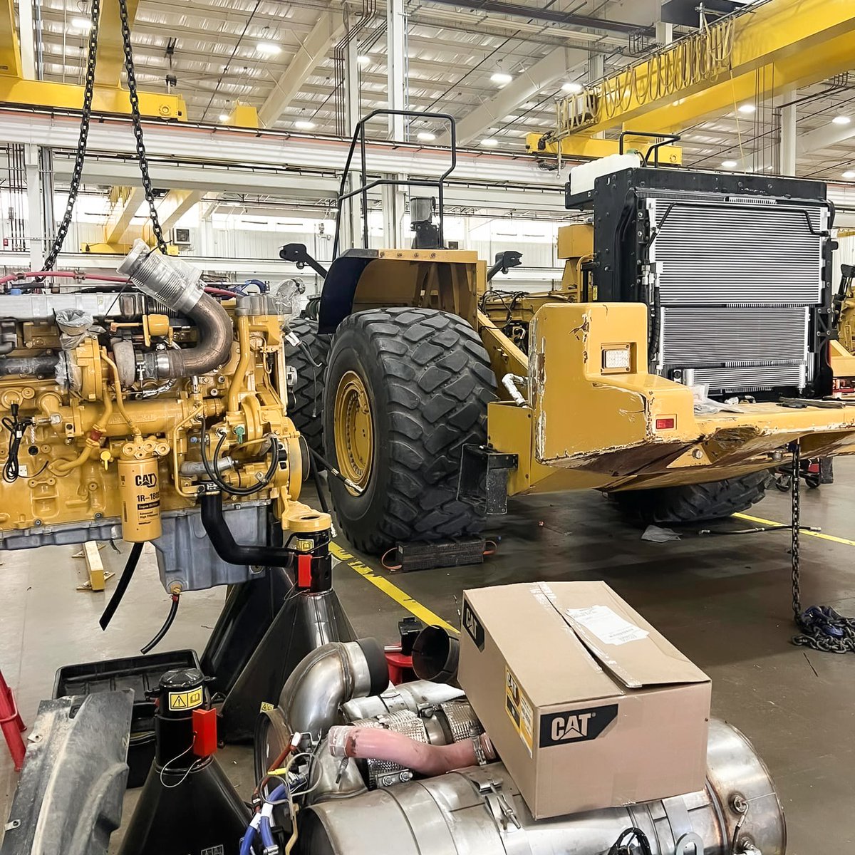 WarrenCAT's tweet photo. We've got another 982 Rebuild in the works in Brownfield, TX 👀 ⚠️ #WarrenCAT #LetsDoTheWork #Cat982 #Rebuild #Caterpillar https://t.co/HncGavd8wk