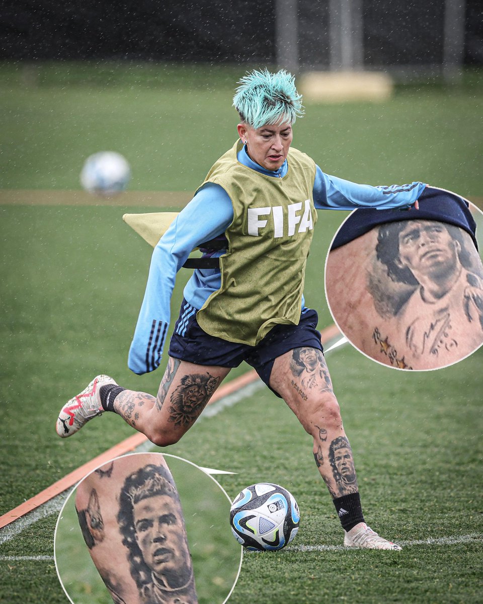 ESPNFC's tweet image. Argentina striker Yamila Rodriguez only has two footballers tattooed on her...

One is Diego Maradona, the other is Cristiano Ronaldo 👀