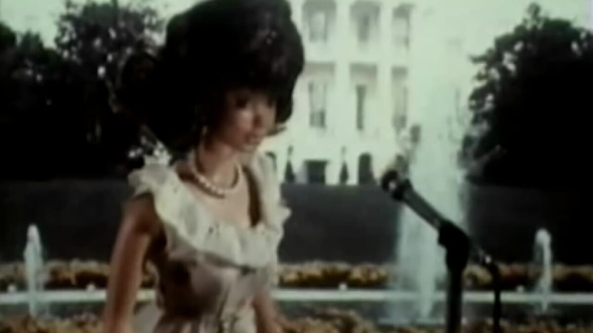 TasteDive tweet media