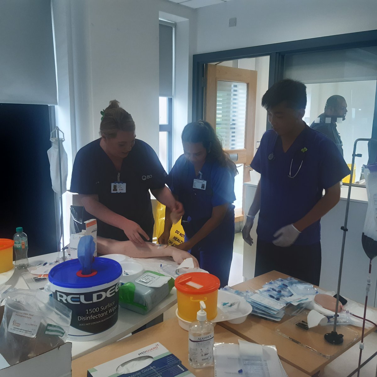 PostgradLUH's tweet photo. Successful Day with new NCHD's   Onboarding Training Clinical Skills  Workshop   @ LUH SIMS https://t.co/cV2Z8PO9yx