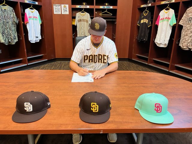 True Gravity Baseball is proud to announce the signing of newest client Eric Yost. The righty was drafted in the 17th round of the 2023 MLB Draft by the San Diego Padres out of @GoNUbaseball. Congrats and welcome Eric! 

@Eric_yost7 | @Padres | #TGBaseball