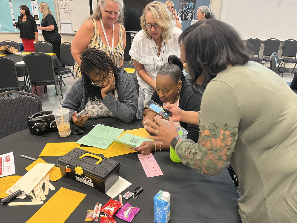 TracyAMatthews's tweet photo. What a blast! New Teacher Academy teachers solving our breakout puzzles.@CobbAlp @CCSDSpecialEd @CobbCountyESOL https://t.co/99610ZBXH1
