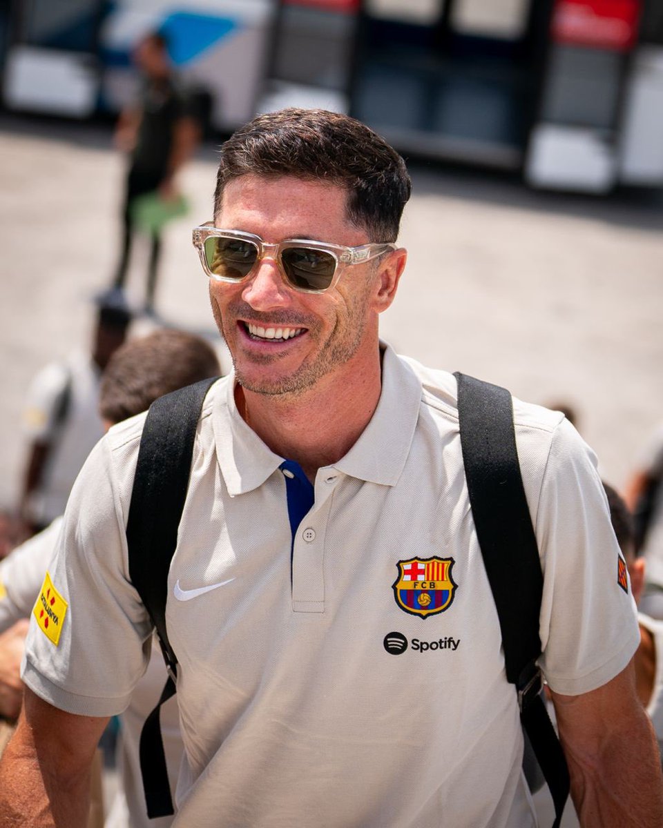 TigoSportsPA's tweet photo. ยกAlistan las maletas los culรฉs!๐๐ซ
El FC Barcelona ya viajรณ a Los รngeles, para comenzar la pretemporada en el #BarcaTour
#TigoSportsPA https://t.co/vTHE4oUsL5