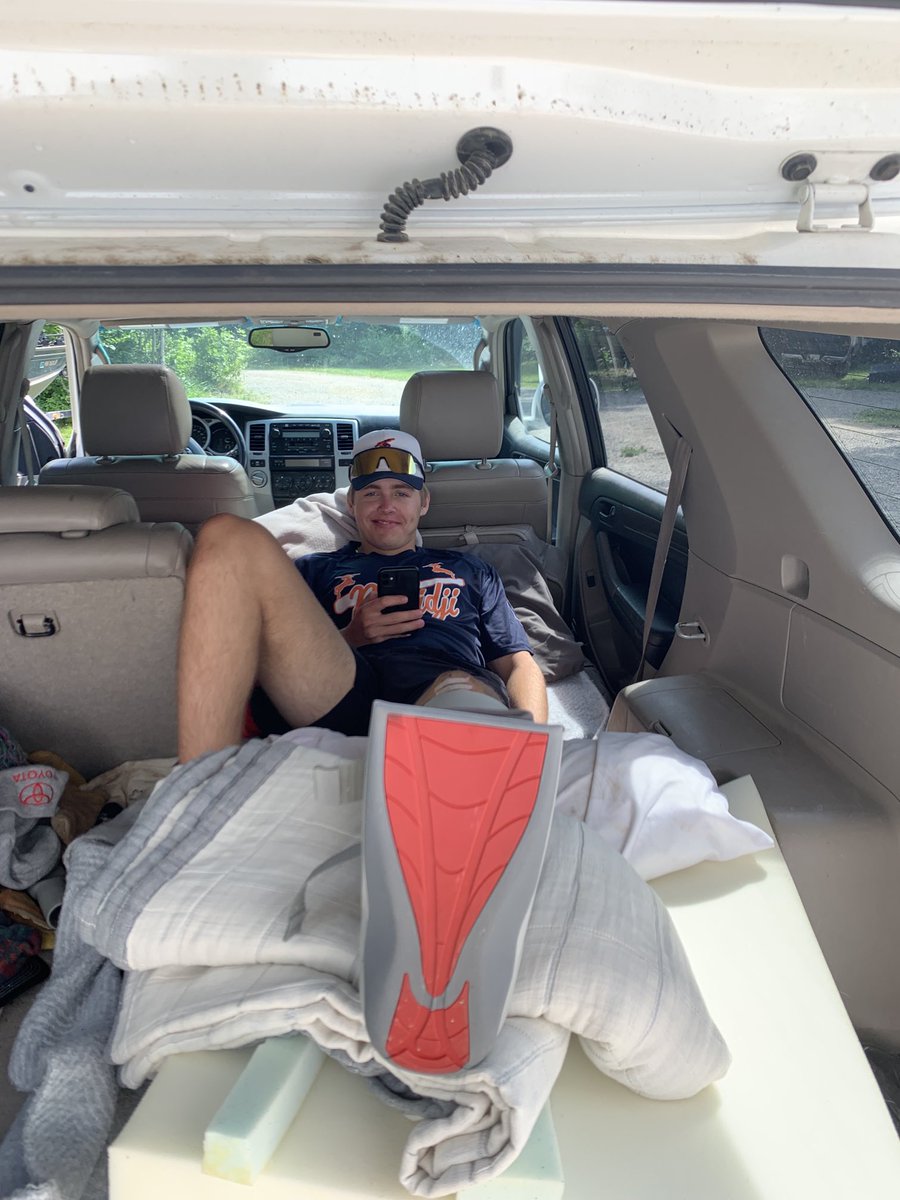 Grinder! Game Day! #LG