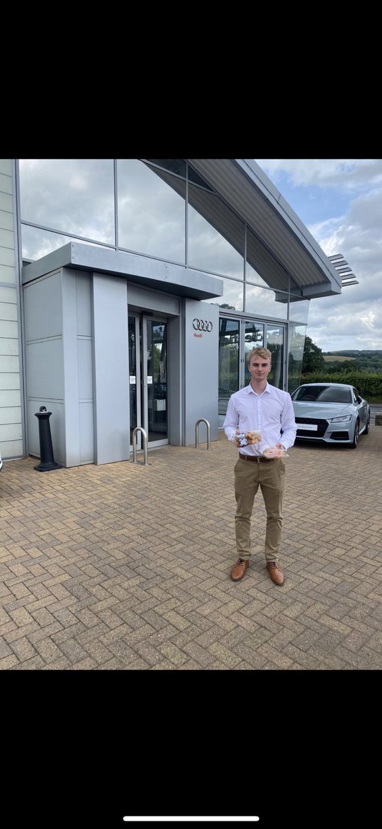 IsaacERAC's tweet photo. Out again in the marketplace, visiting some of our favourite dealerships in Macclesfield 🤩 @jackrwlongton @neelamjh https://t.co/fCkUo6OBc6