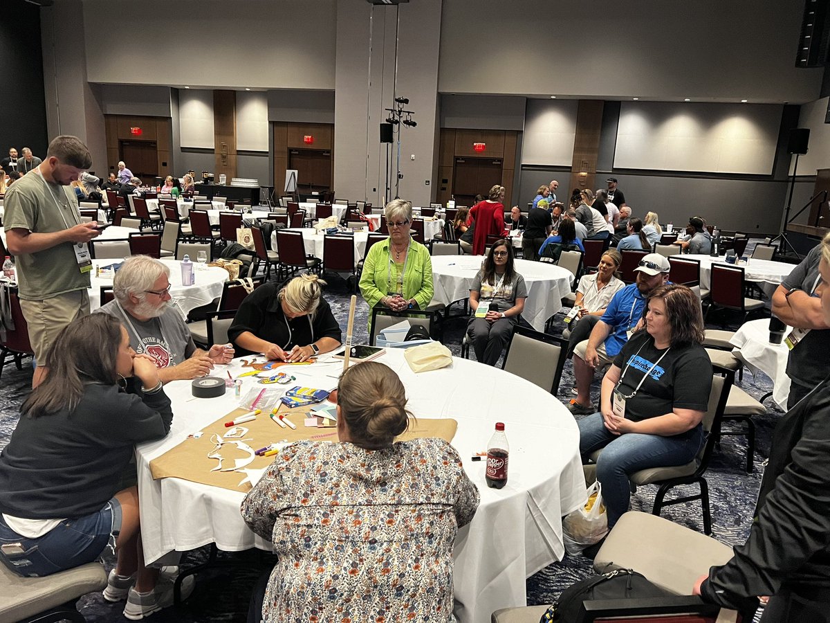 Derek Ratchford tweet media