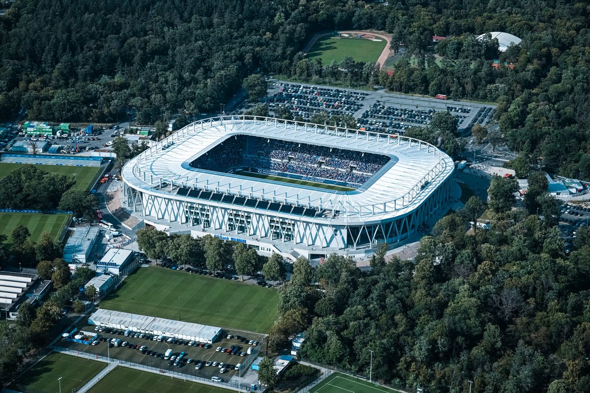 KarlsruherSC's tweet photo. Dürfen wir vorstellen: unser Fußballtempel! 😍 💙 🤍

#KSCmeineHeimat #KSCLFC https://t.co/1LbTjXuhac