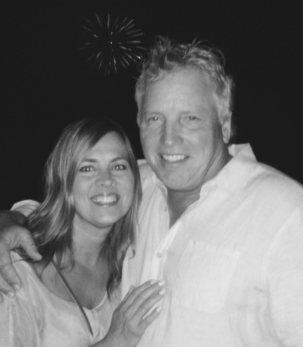 sissi henley tweet media