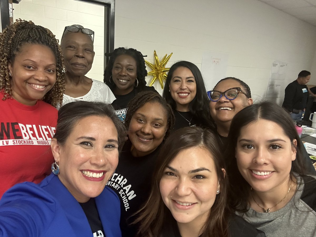 Making connections! 
#Region1Excellence #MolinaVT