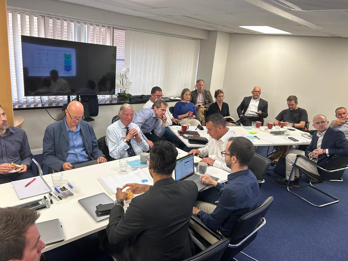 Appreciating everyone who joined our workshop yesterday. Your perspectives, representing all aspects of the supply chain, were invaluable! Looking forward to more collaboration on this key initiative, enabling light freight on the #RiverThames
<a href="/investuaryUK/">Investuary</a> <a href="/EstuaryEnvoy/">Thames Estuary Envoy</a>