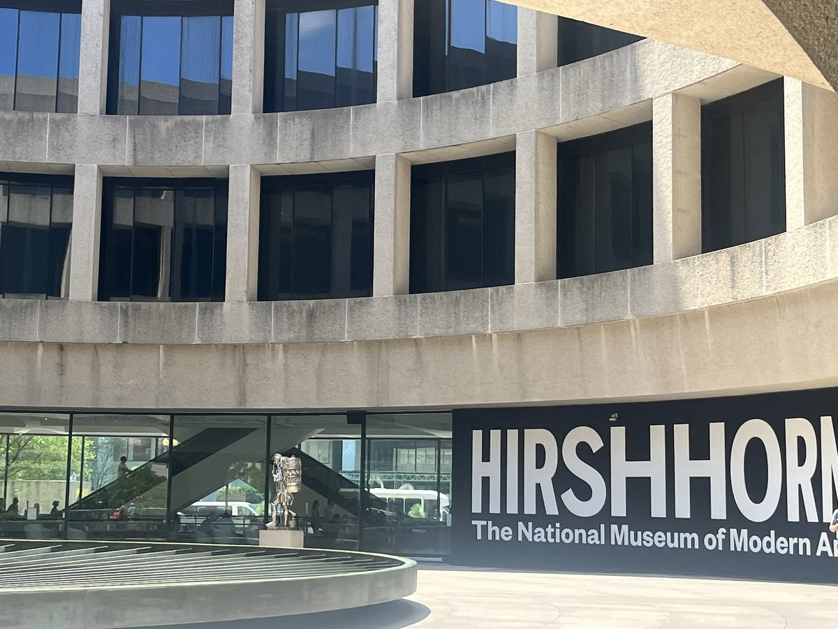 Nicole_EdTech's tweet photo. Spending the afternoon Learning and Engaging at the Smithsonian’s National Education Summit. https://t.co/oSw41fFotk